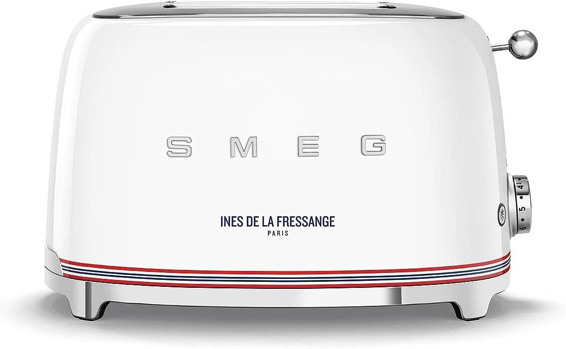 Toster Smeg – kolor brązowy, moc 950 W, do codziennego zastosowania