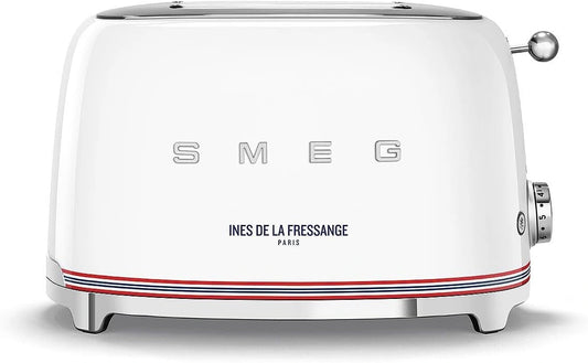 Toster Smeg – kolor brązowy, moc 950 W, do codziennego zastosowania